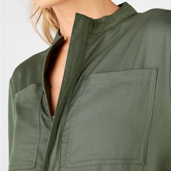 Fabletics Everleigh Woven Jumpsuit Safari Color Size Small - Picture 4 of 10